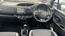 Toyota Yaris 1.5 VVT-i Y20 5dr [Bi-tone] Petrol Hatchback